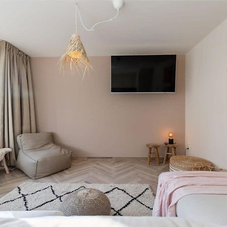 Alejandro - Lovely 2 Bedroom Apartment In Остенде Екстериор снимка